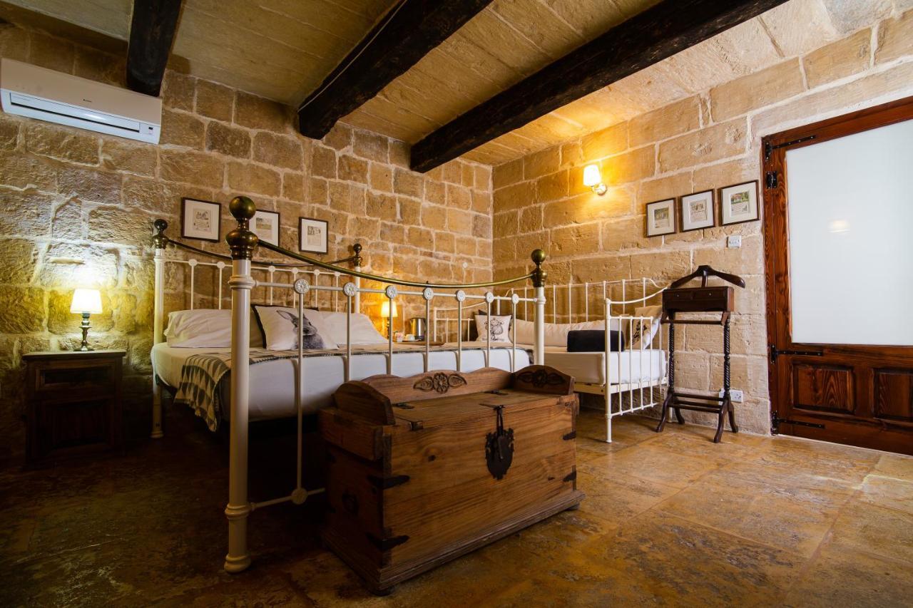 The Burrow Guest House Tarxien Экстерьер фото