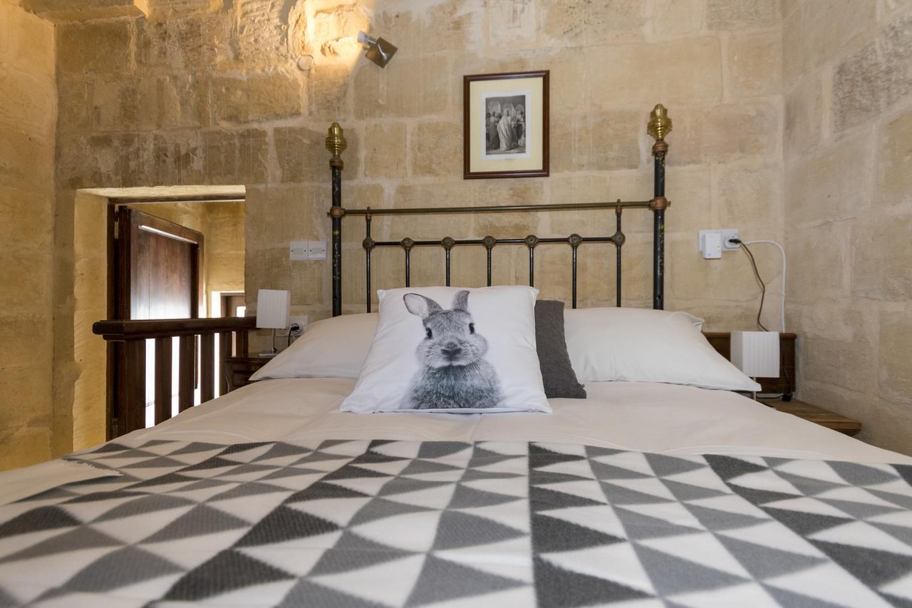 The Burrow Guest House Tarxien Экстерьер фото
